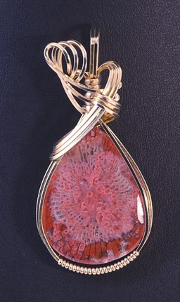red horn coral wire wrapped sculpted 14k gold filled cab cabochon pendant jewelry