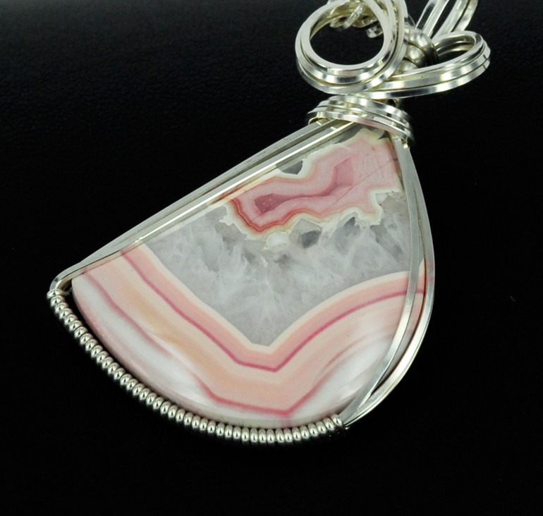 pink queensland agate wire wrapped sculpted sterling silver cab cabochon pendant jewelry